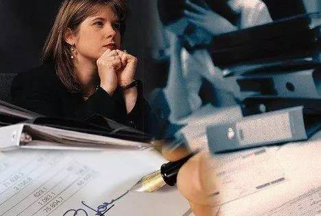 <b>这些留学专业更适合女生、薪酬比男生更高！</b>